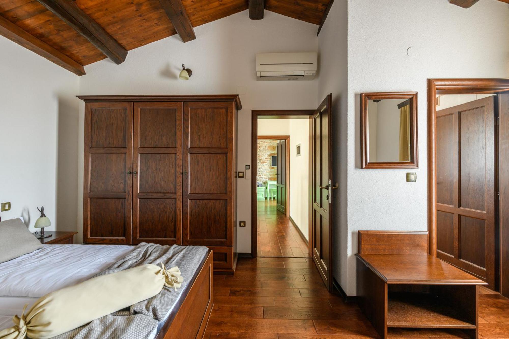 Villa Gina Valtura Exteriör bild