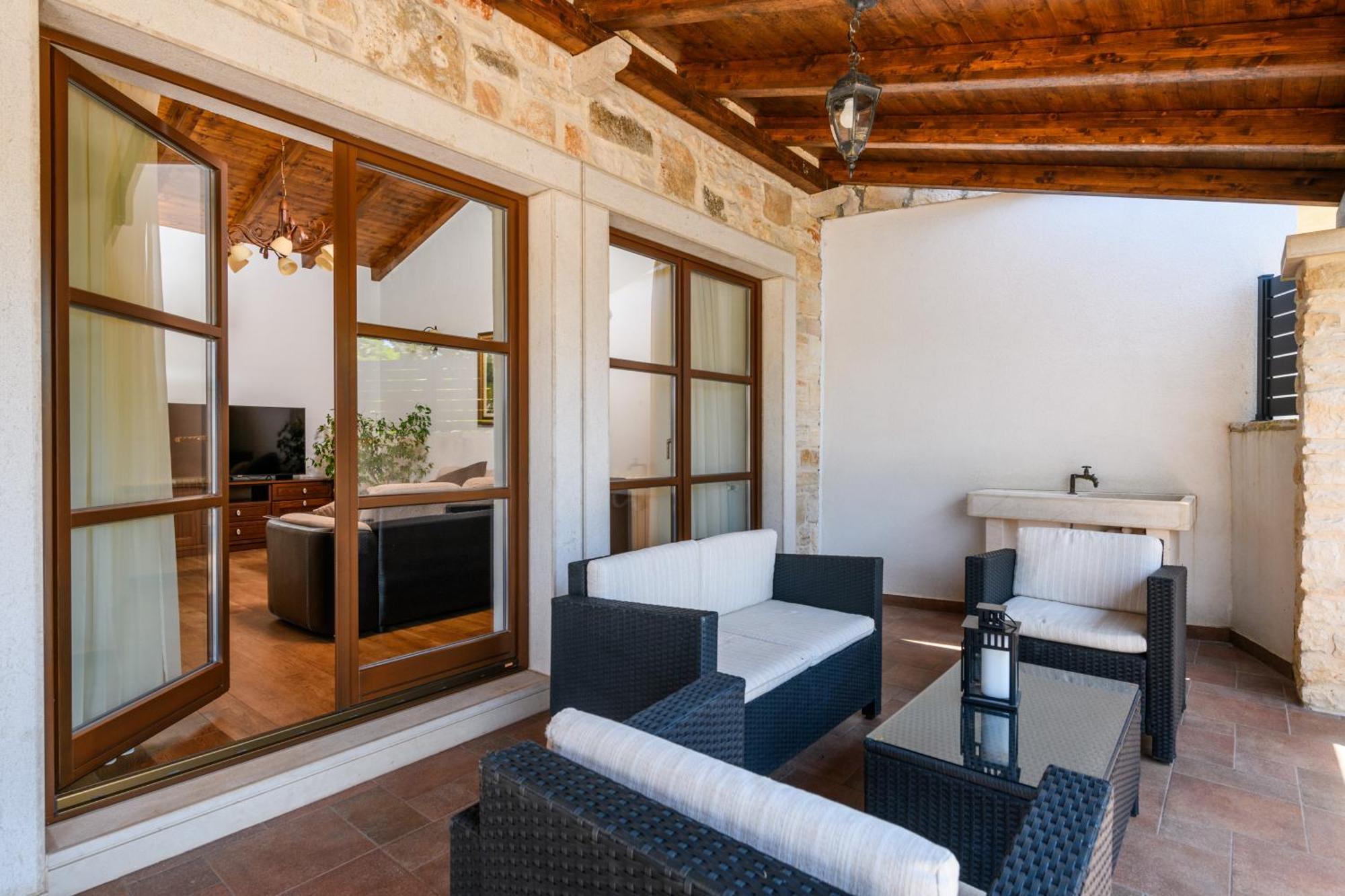 Villa Gina Valtura Exteriör bild